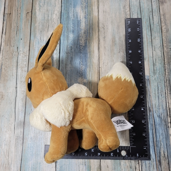 Pokemon Eevee Plush. - Picture 9 of 9